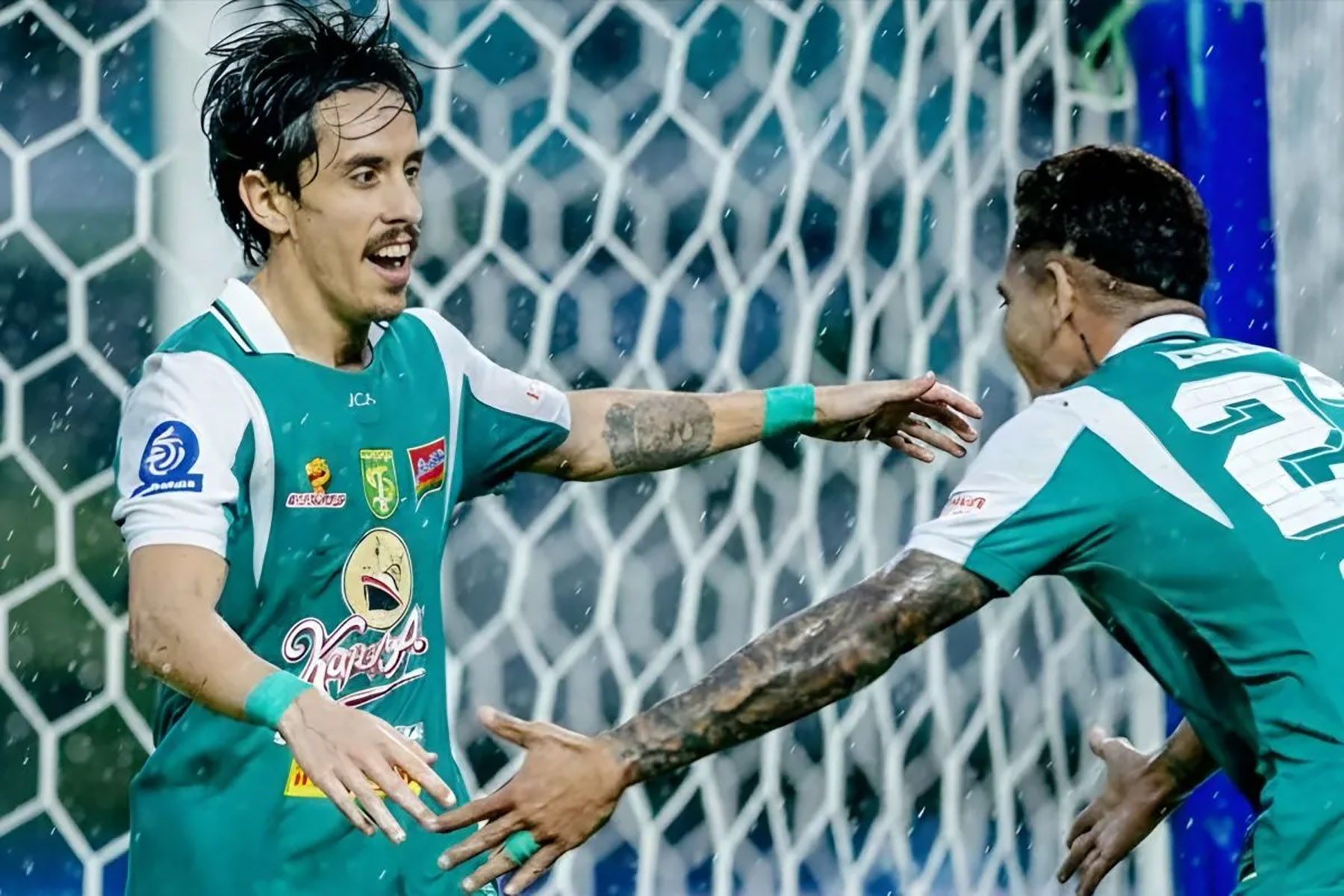 Selebrasi kemenangan Persebaya atas Persijap. (Dok. Persebaya)