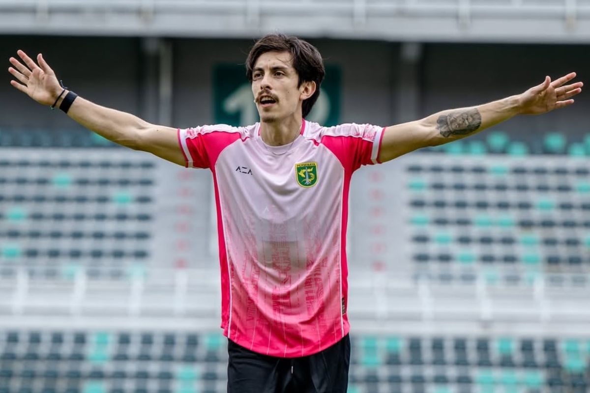Francisco Rivera siap jadi pemain kunci Persebaya Surabaya melawan Persijap Jepara. (Persebaya Surabaya) - Image