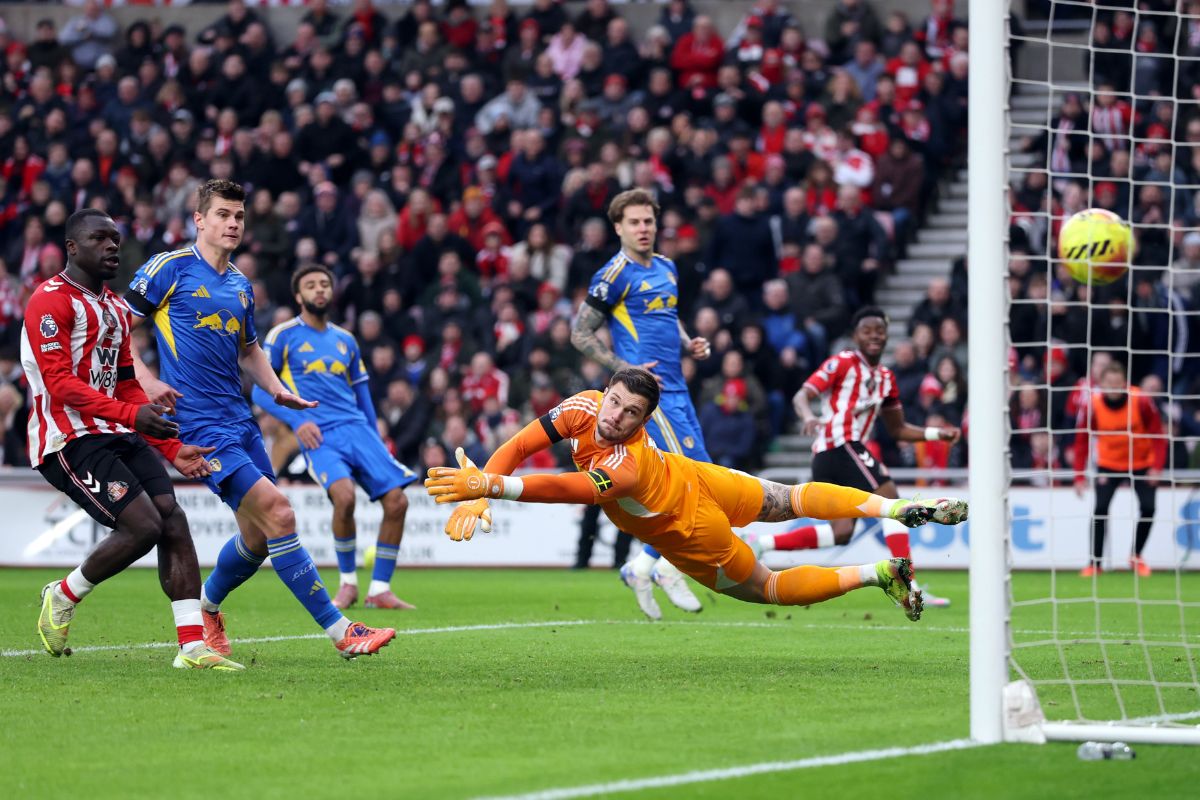 Sunderland vs Leeds berakhir imbang 1-1. (@premierleague/X). - Image