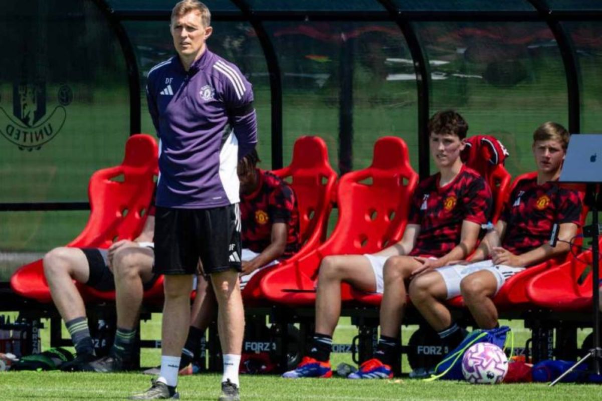 Pelatih sementara Manchester United Darren Fletcher. (Manchester United/Antara) - Image