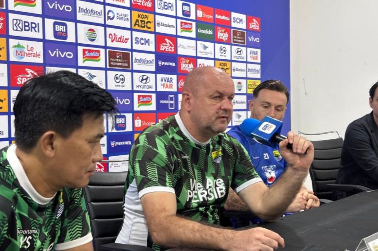Pelatih Persib Bandung Bojan Hodak. (Rubby Jovan/Antara) - Image