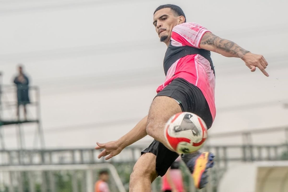 Pemain baru Persebaya Surabaya, Gustavo Fernandes. (Istimewa) - Image