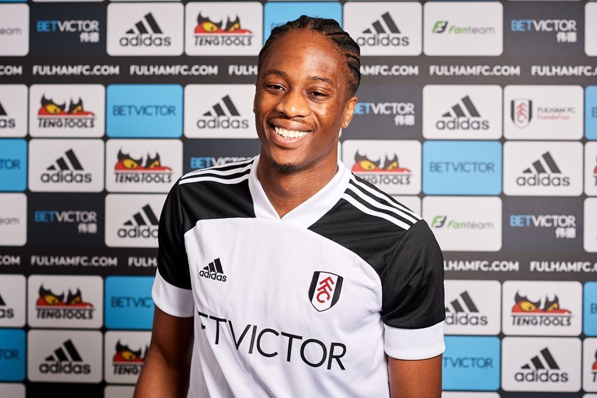Terence Kongolo jadi target Persib Bandung untuk gantikan Federico Barba. (Instagram.com/terencekongolo94) - Image