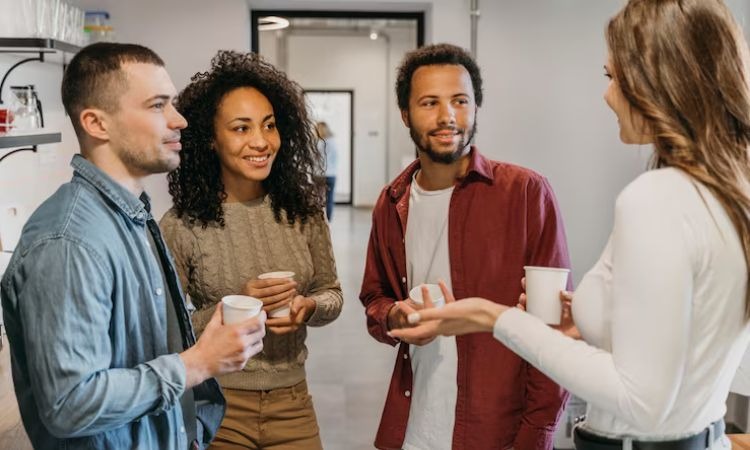 3 Zodiak Paling Supel, Mudah Bergaul dengan Siapa Saja, Apakah Anda Termasuk? - Image