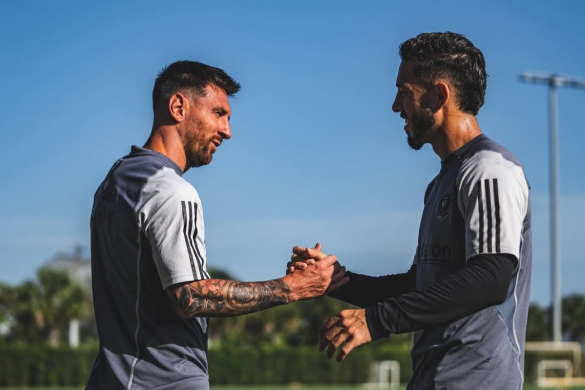 Jean Mota pernah merumput di Major League Soccer (MLS) dengan bermain untuk Inter Miami CF pada 2022-2023 bareng Lionel Messi. (Instagram/@jeanmota93) - Image