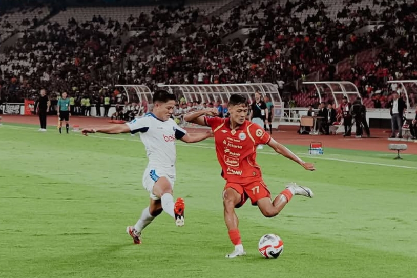 Persija Jakarta terpaut enam poin dari Persib Bandung selaku pemuncak klasemen Super League 2025/2026. (Dok. Persija) - Image