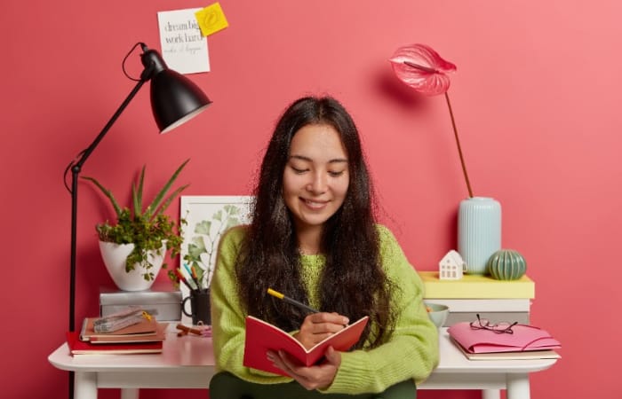 Teknik pomodoro adalah salah satu tips produktif saat puasa di bulan Ramadhan (freepik) - Image