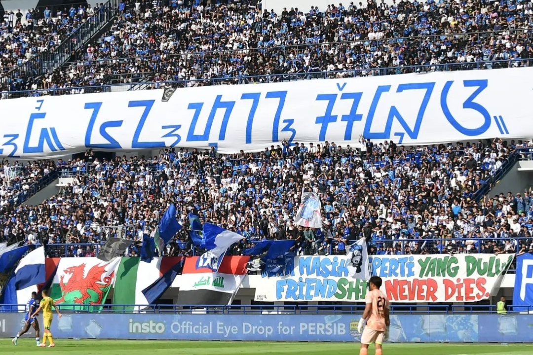 Persib Bandung sejauh ini hanya satu kali gagal dapat poin penuh saat memainkan pertandingan kandang baik di Super League maupun ACL 2. (Dok: Viking Persib Club) - Image