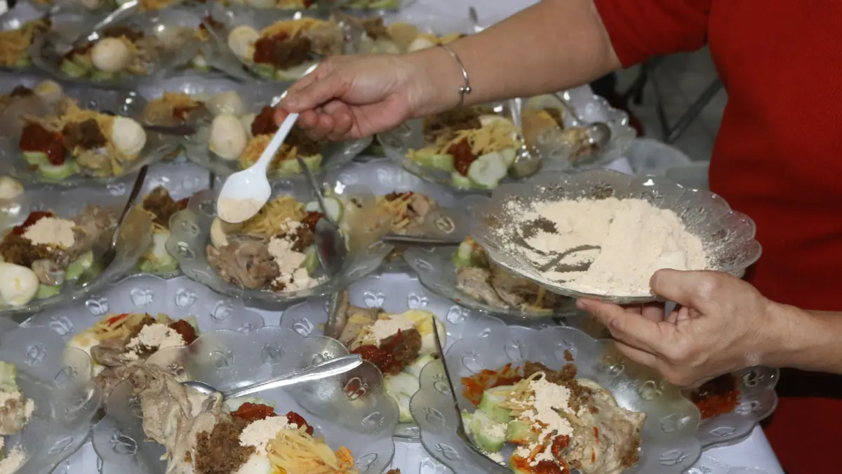 Semarak perayaan Cap Go Meh di Kota Semarang. (Nur Chamim/Jawa Pos Radar Semarang) 
