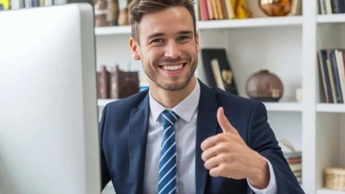 Karier, Rezeki, dan Hoki Meningkat! 6 Zodiak Ini Beruntung di Pertengahan Maret Mendatang - Image