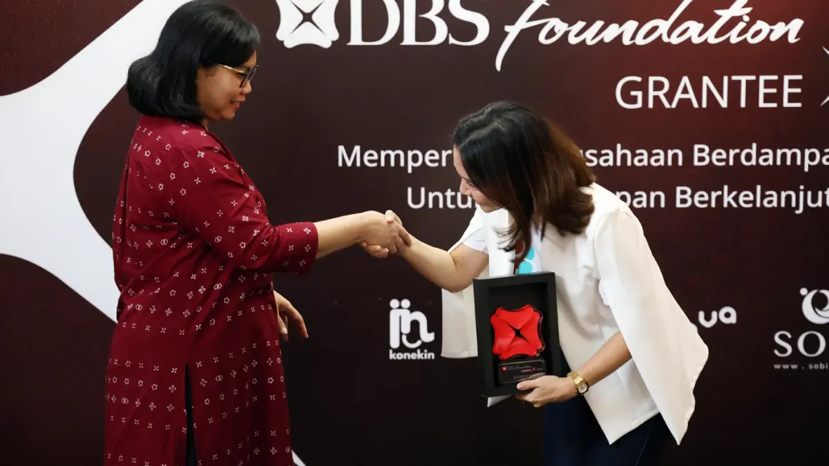 Ke lima social enterprises dan businesses for impact tersebut terpilih sebagai penerima dana hibah dari DBS Foundation. 