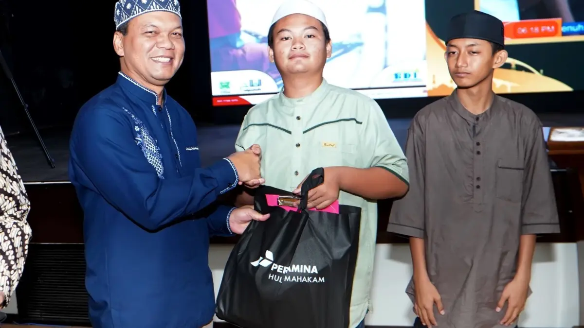 Pertamina Hulu Mahakam berbagi kebahagiaan dengan anak-anak penyandang disabilitas. (Dok. Pertamina) - Image