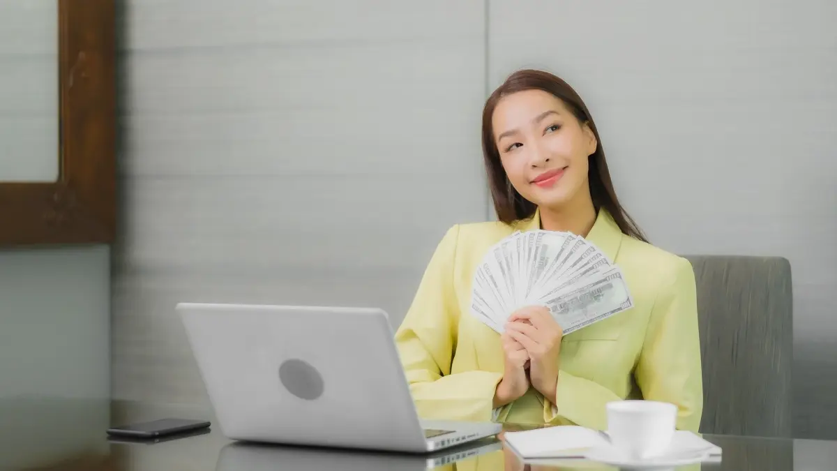 Ilustrasi shio dengan pemasukan tak terduga (Freepik) - Image