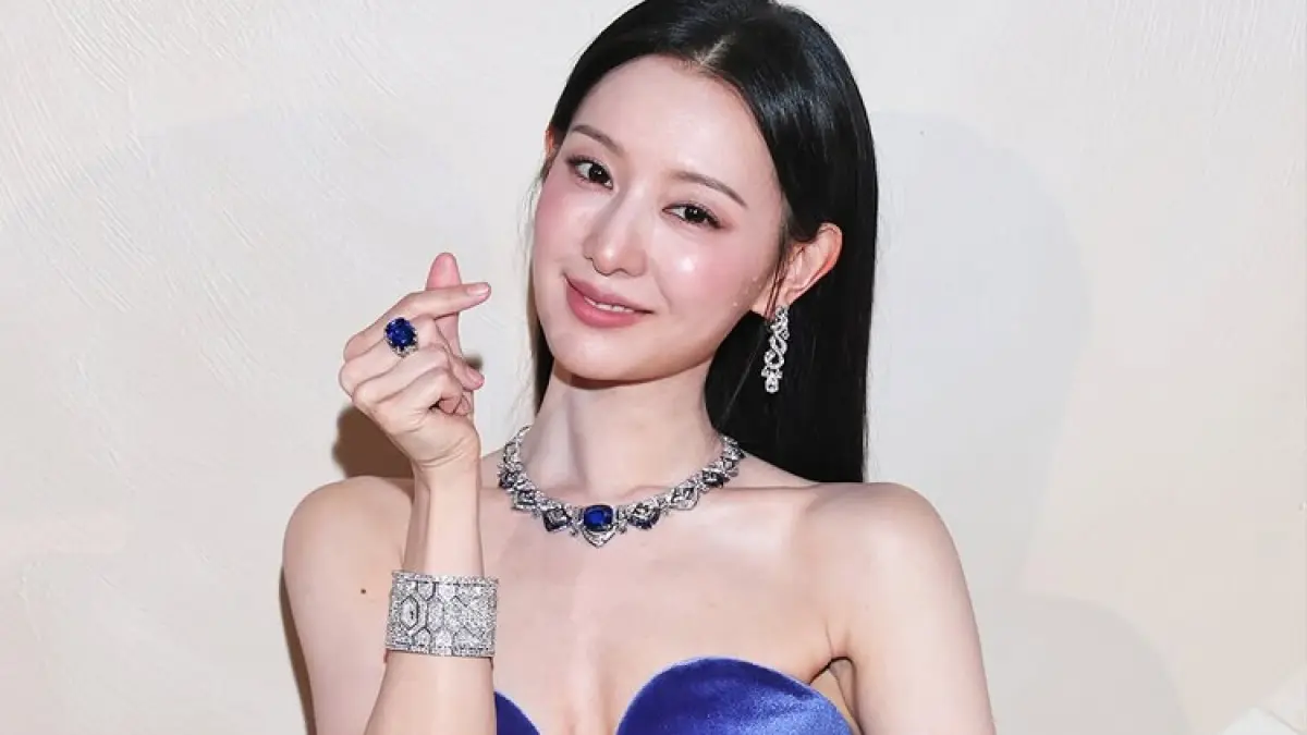 Kim Ji Won (Instagram @entertaintmenttonight) - Image