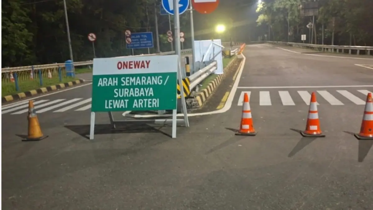 Ilustrasi penerapan one way pada arus balik Lebaran 2026. (Istimewa) - Image