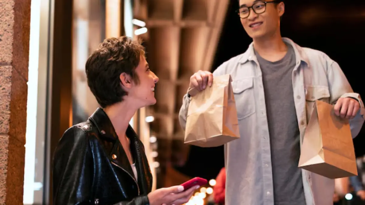 seseorang yang terlihat baik-baik (Freepik/freepik) - Image