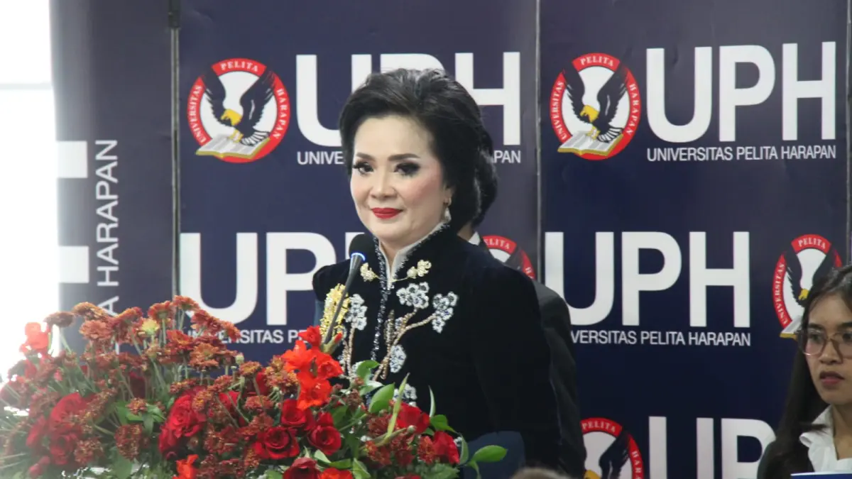 Direktur Hukum dan Kepatuhan PT AIA Financial (AIA) Rista Qatrini Manurung