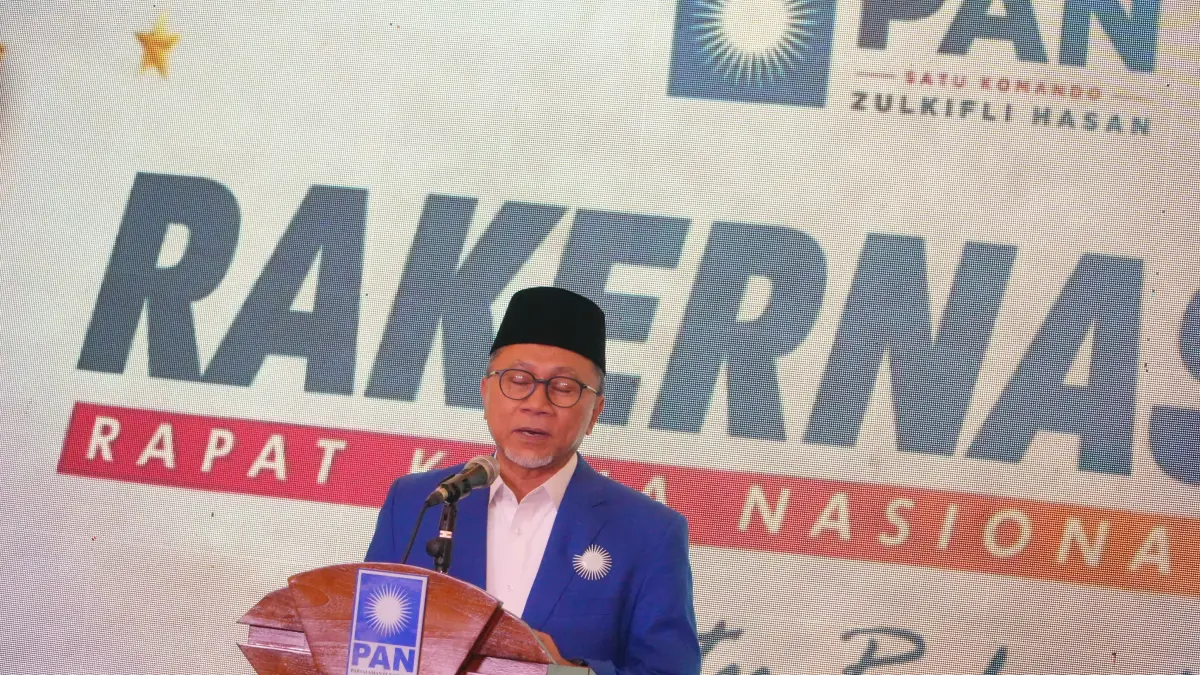 Ketua Umum Partai Amanat Nasional (PAN) Zulkifli Hasan memberikan sambutan saat Rakernas I Partai Amanat Nasional (PAN) di Kantor DPP PAN, Jakarta, Selasa (31/3/2026).