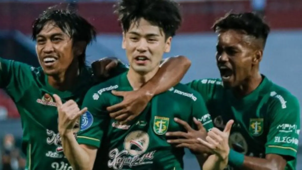 Waspada, Persebaya Surabaya! Taisei Marukawa dan Sho Yamamoto Pernah Enam Kali Bobol Gawang Persita Tangerang - Image