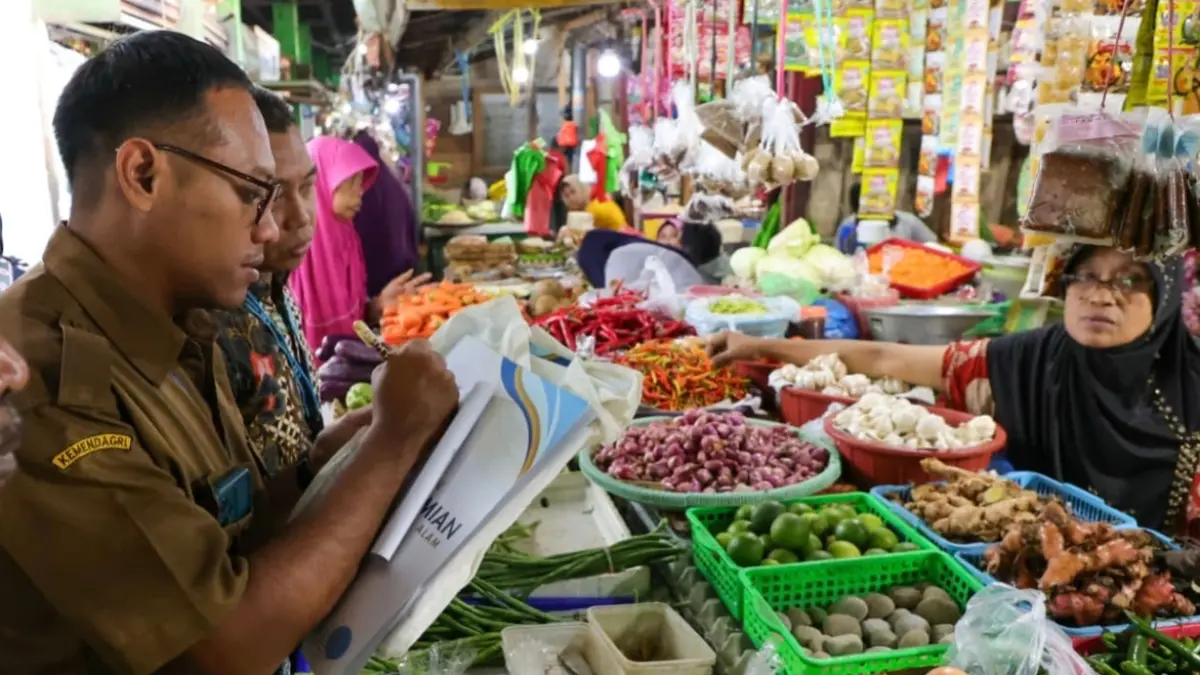Pemkot Surabaya Jamin Ketersediaan Pangan, Harga Bahan Pokok April 2026 Terkendali - Image