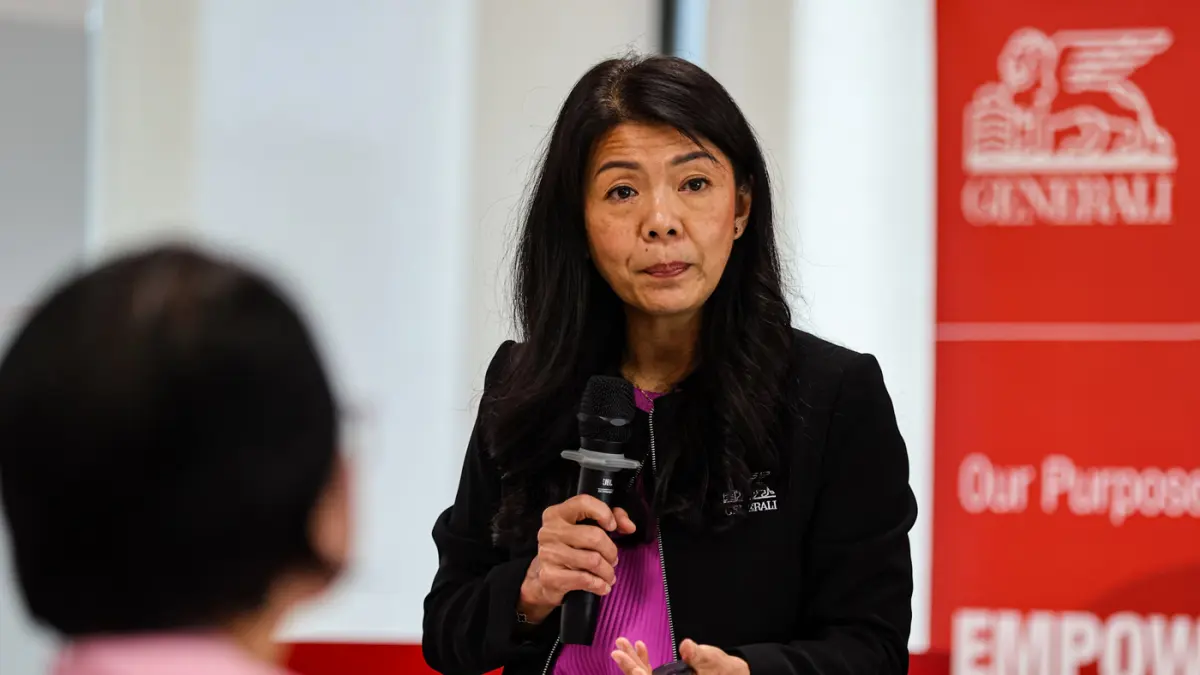 President Director & CEO Generali Indonesia Rebecca Tan memberikan paparan saat acara talkshow dengan tema ‘Women Leading with Impact’ di Kantor Pusat Generali Indonesia, Jakarta Rabu, (1/4/2026). (Salman Toyibi/Jawa Pos)