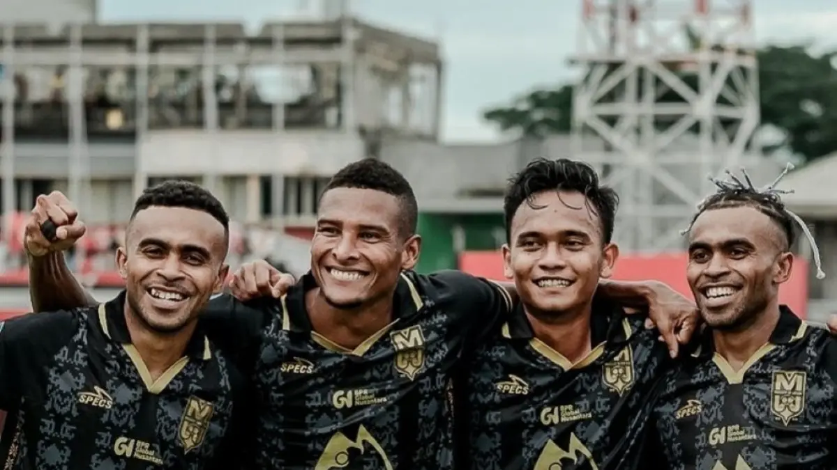 Malut United Bidik Poin di Kanjuruhan, Hendri Susilo: Tetap Waspadai Hadapi Arema FC yang Terluka - Image