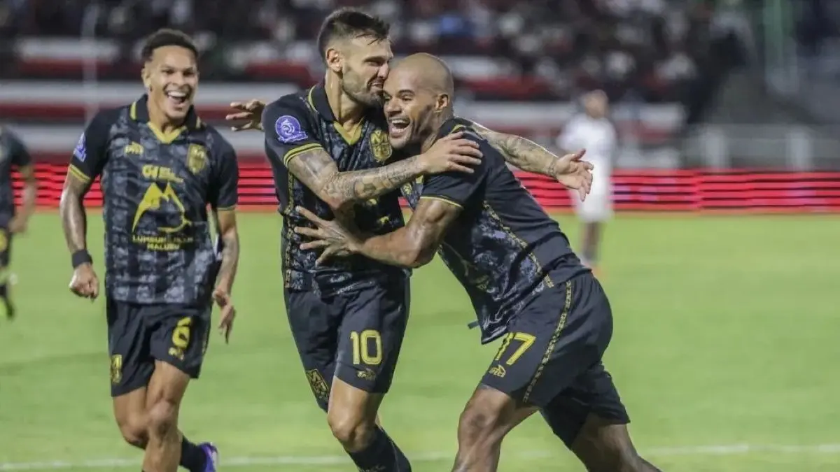 Arema FC vs Malut United: Statistik Tandang Tamu Ancam Rekor Buruk Singo Edan - Image