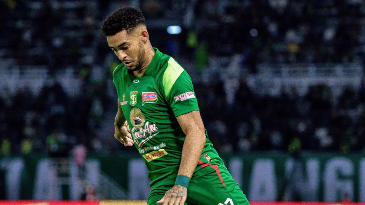 Mandul di Babak Pertama! Persebaya Surabaya Ditahan Persita 0-0, Bonek Mulai Gelisah Ketajaman Skuad Bernardo Tavares - Image