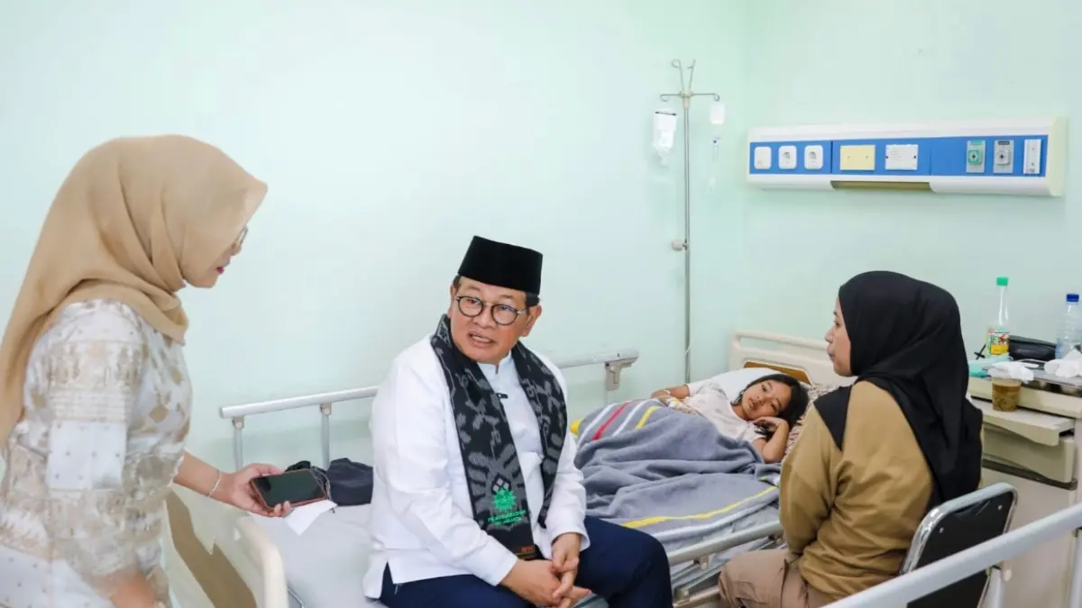 72 Siswa Jakarta Timur Keracunan Makan Bergizi Gratis, Gubernur Pramono Pastikan Perawatan Optimal - Image