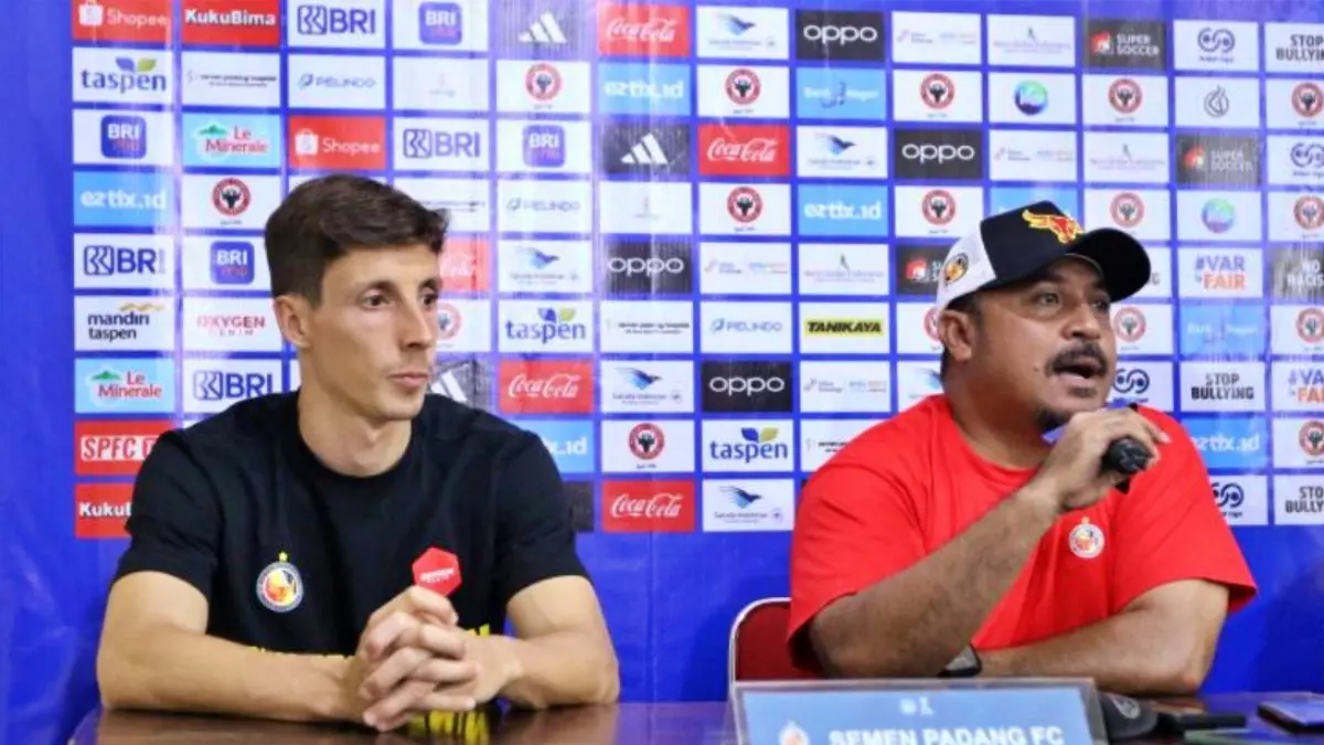 4 Pemain Semen Padang Tak Bermain Hadapi Persib Bandung, Berikut Komentar Imran Nahumarury - Image