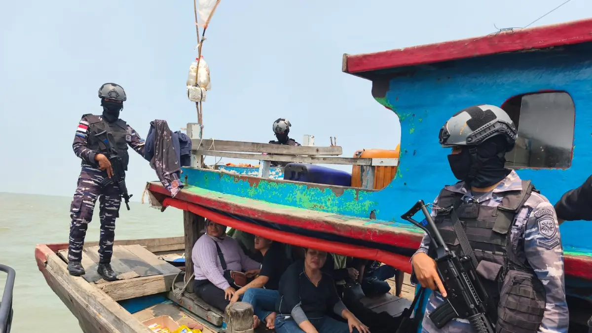 Lagi, Angkatan Laut Gagalkan Penyelundupan PMI Ilegal di Perairan Asahan Sumut - Image