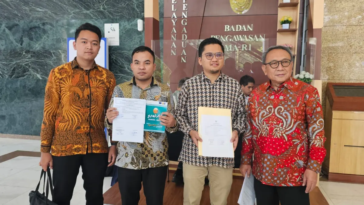 Anak Riza Chalid Laporkan Empat Hakim Tipikor Jakarta ke KY dan Bawas MA soal Dugaan Pelanggaran Etik - Image