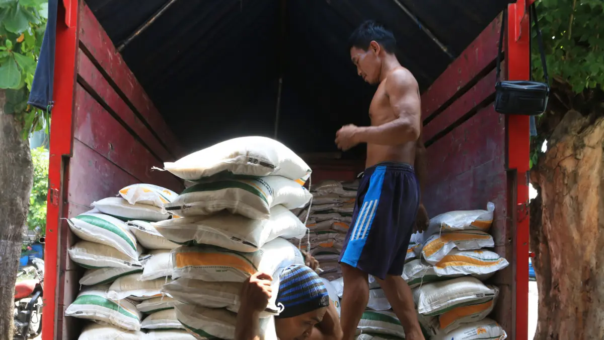 Bantuan Pangan di Wilayah Jawa Tengah - Image