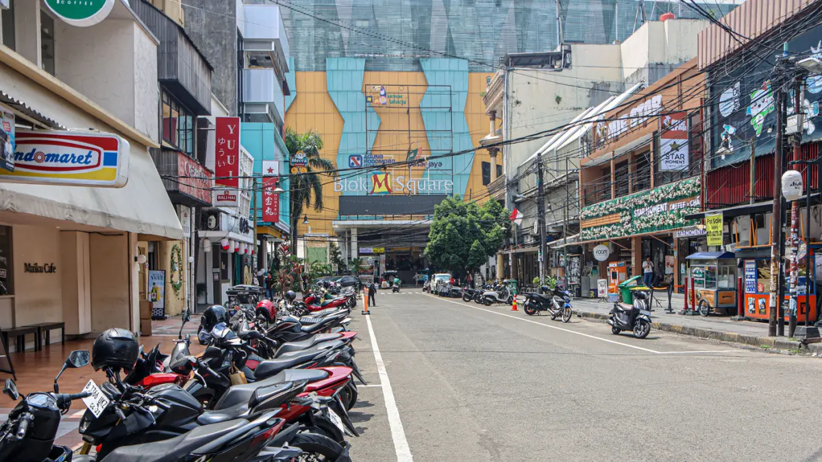 Suasana perkiran di Blok M Square, Jakarta, Selasa (07/04/2026). (Hanung Hambara/Jawa Pos)