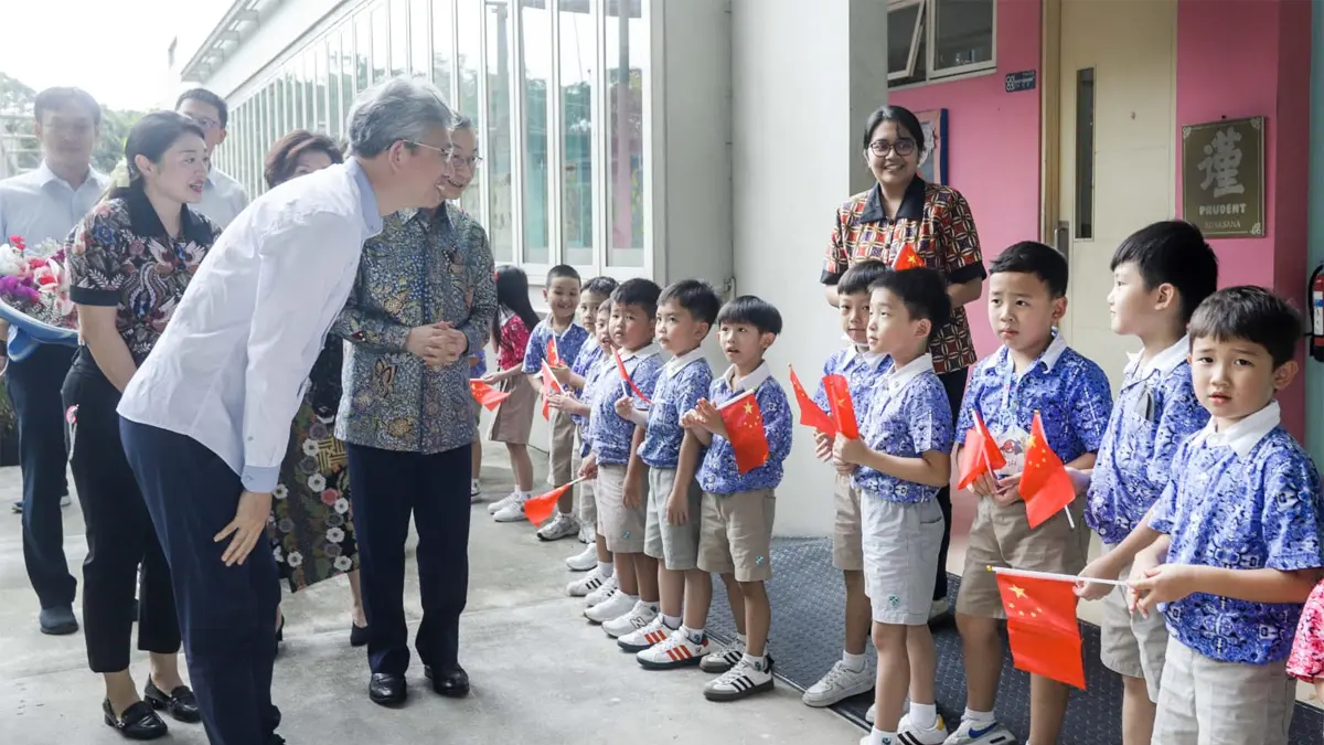 Dubes RRT Kunjungi Bina Bangsa School, Pererat Kerja Sama Pendidikan - Image