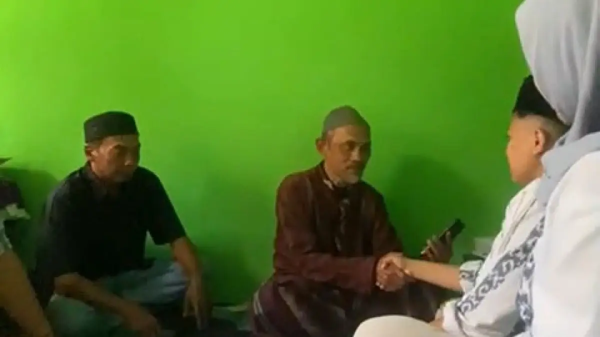 Kasus Suami Ternyata Perempuan Berujung Saling Lapor, Rey Laporkan Intan ke Polres Batu    - Image