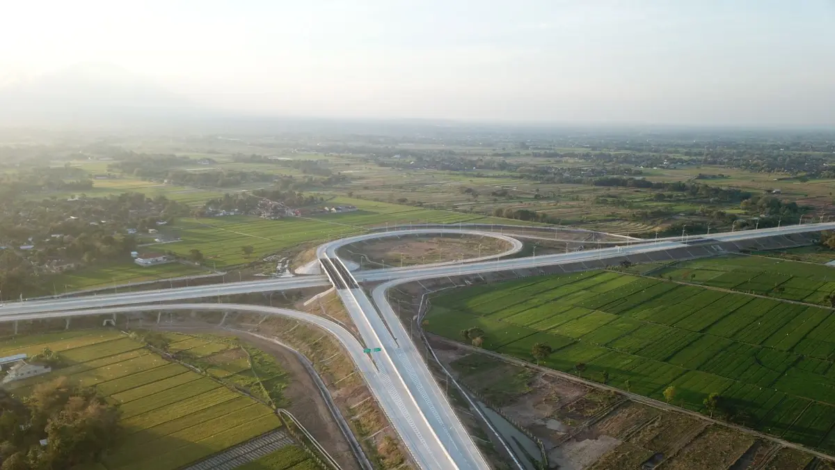 Adhi Karya Dapat Kontrak Baru Rp18,1 Triliun di 2025, Proyek Gedung Jadi Andalan! — MARKET — ERYU PROJECT
