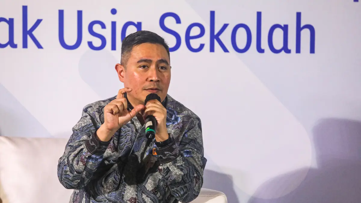 Executive Director of Indonesia Health Development Center (IHDC) Dr. dr. Ray Wagiu Basrowi, MKK, FRSPH memberikan paparan hasil studi IHDC di Jakarta, Rabu (15/4/2026). (Salman Toyibi/Jawa Pos)