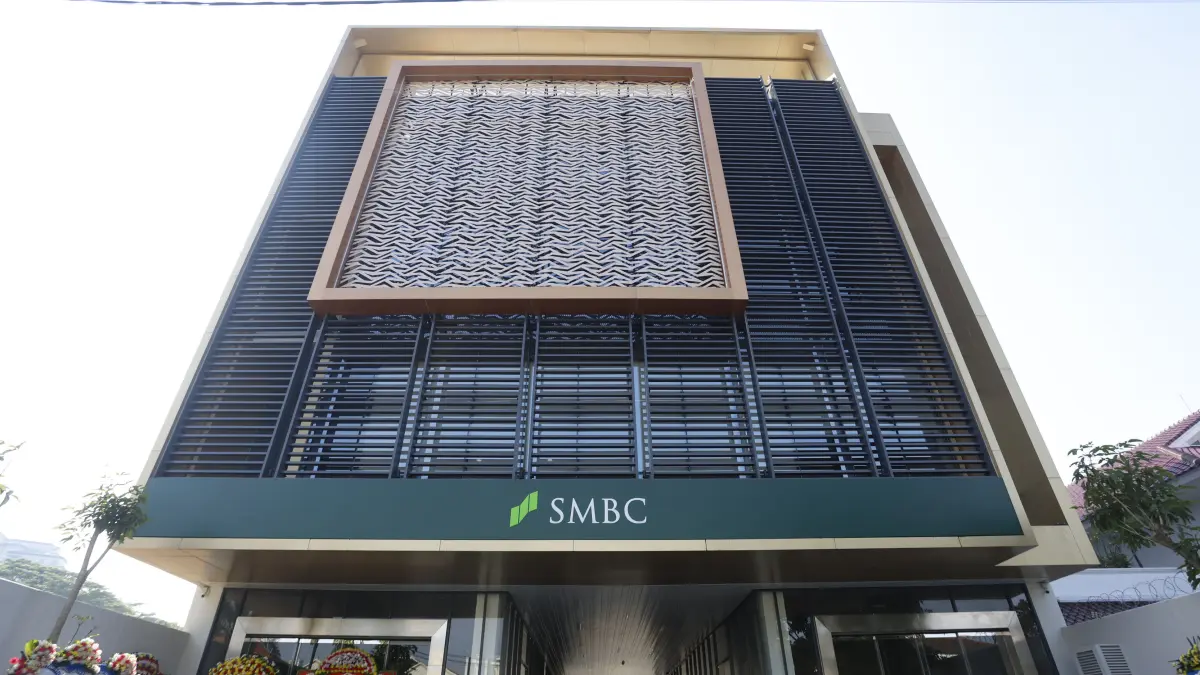 Prosesi peresmian Wealth and Business Hub SMBC Indonesia