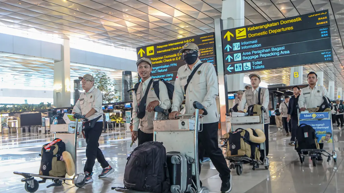 Keberangkatan PPIH di Bandara Soekarno-Hatta - Image