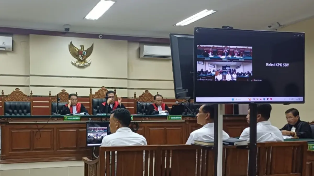 Klaim Salah Sasaran, Kuasa Hukum Mantan Bupati Ponorogo Sugiri Sancoko Minta Dakwaan Dibatalkan - Image