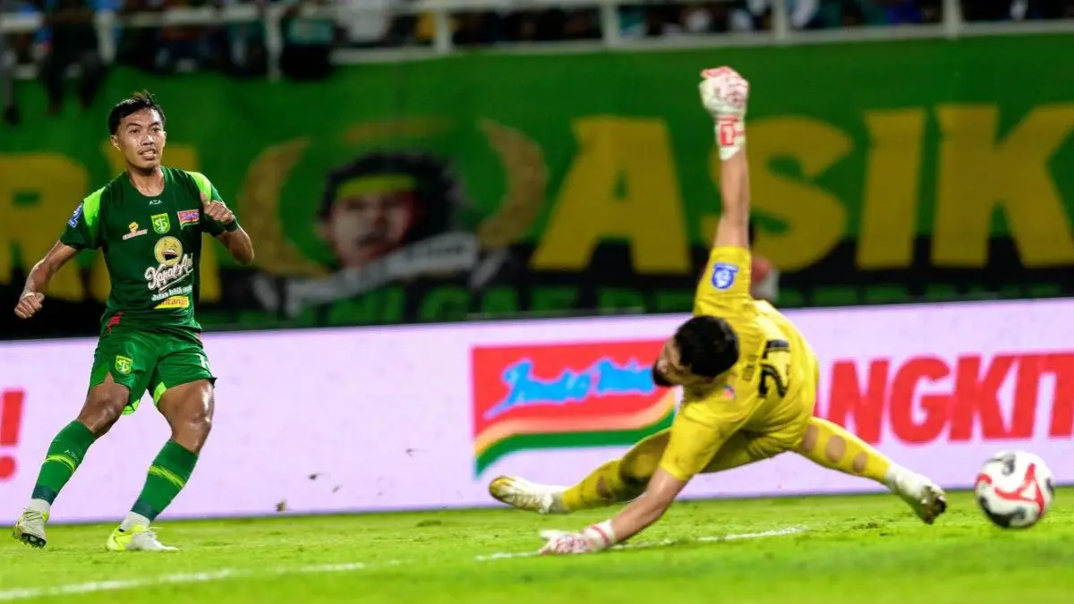 Dulu Diragukan, Kini Jadi Idaman! Riyan Ardiansyah Jawaban saat Persebaya Surabaya Krisis Tanpa Bruno Moreira - Image