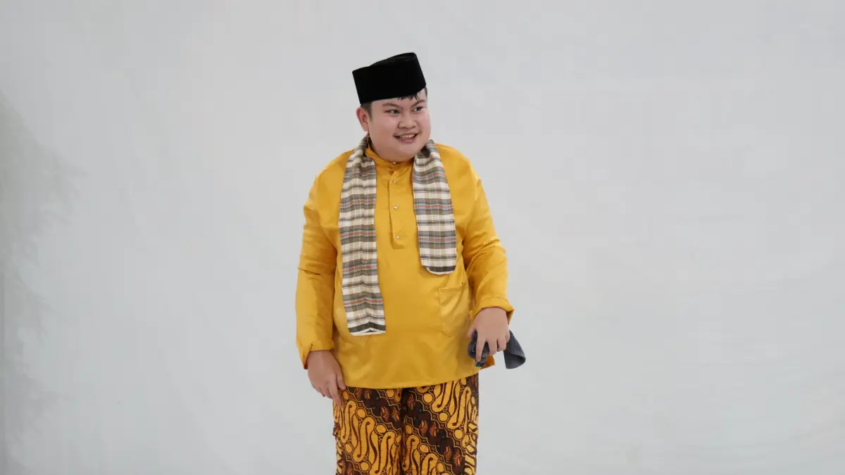 Siswa berkebutuhan khusus tampil pada lomba peragaan busana memperingati hari kartini di sekolah, Jakarta, Selasa (21/4/2026). (Dery Ridwansah/ JawaPos.com)