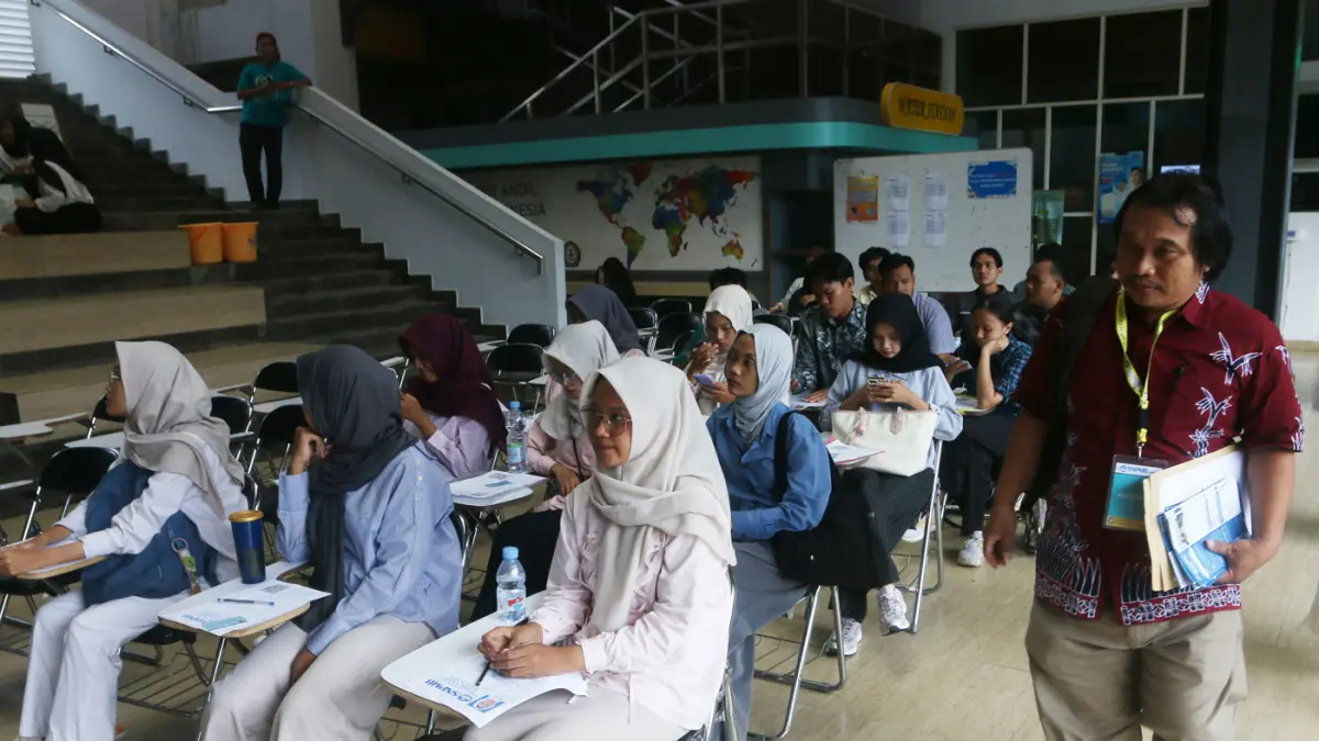Pelaksanaan UTBK-SNBT 2026 di UNDIP Semarang - Image