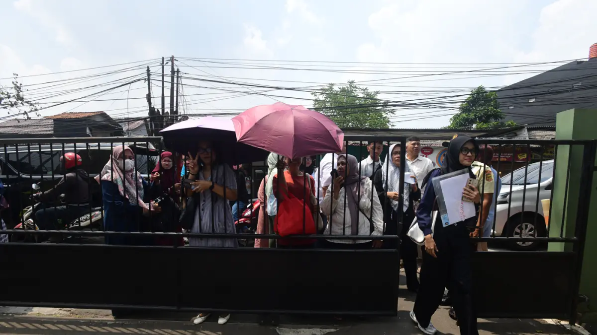 Potret Para Peserta Antre Ikut Pelaksanaan UTBK-SNBT 2026 - Image
