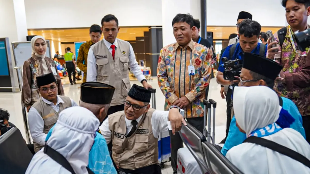 BSI Lepas Kloter 1 Jemaah Haji Embarkasi Cipondoh - Image