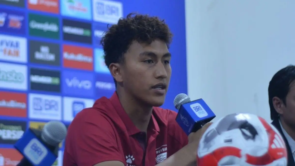 Usai Hasil Imbang Kontra Arema FC, Fitrah Maulana Ajak Persib Bandung Tetap Fokus - Image