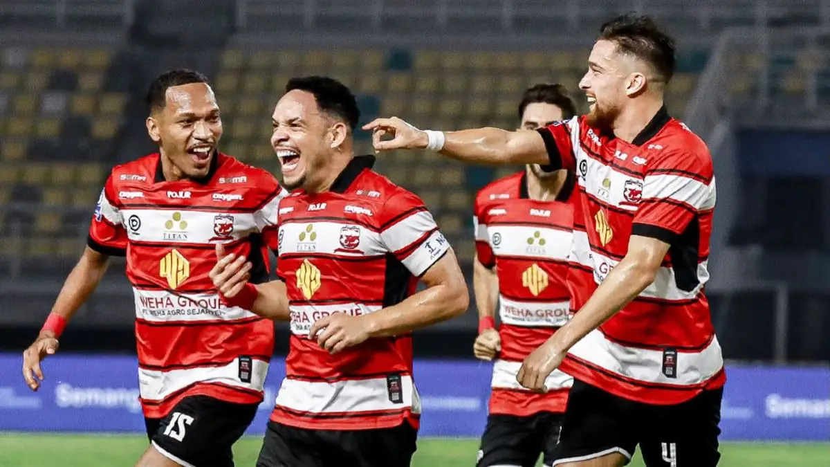 Tren Positif Madura United Diuji Dewa United pada Pekan ke-29 BRI Super League - Image