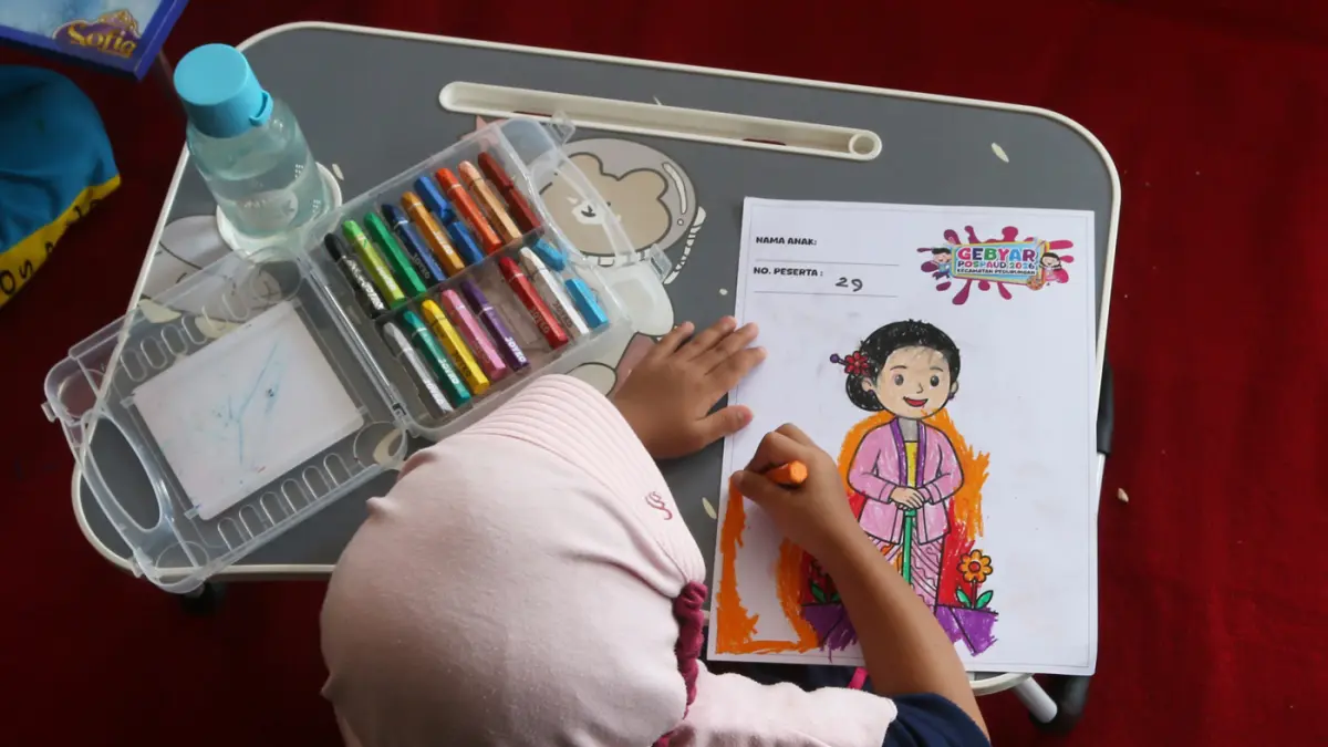 Anak-anak PAUD antusias mengikuti berbagai perlombaan dalam Gebyar Pos PAUD Kecamatan Pedurungan, Jumat (24/4/2026). (Nur Chamim/Jawa Pos Radar Semarang)