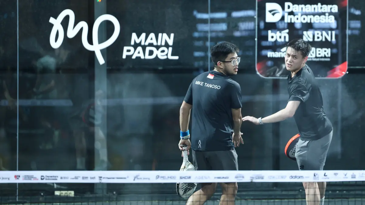 Penyelenggaraan Sirkuit Nasional (Sirnas) Padel Open 2026 Seri II mencatat sejarah baru dalam perkembangan padel di Indonesia. Kompetisi padel di Kota Semarang, Jawa Tengah. (Nur Chamim/Jawa Pos Radar Semarang)